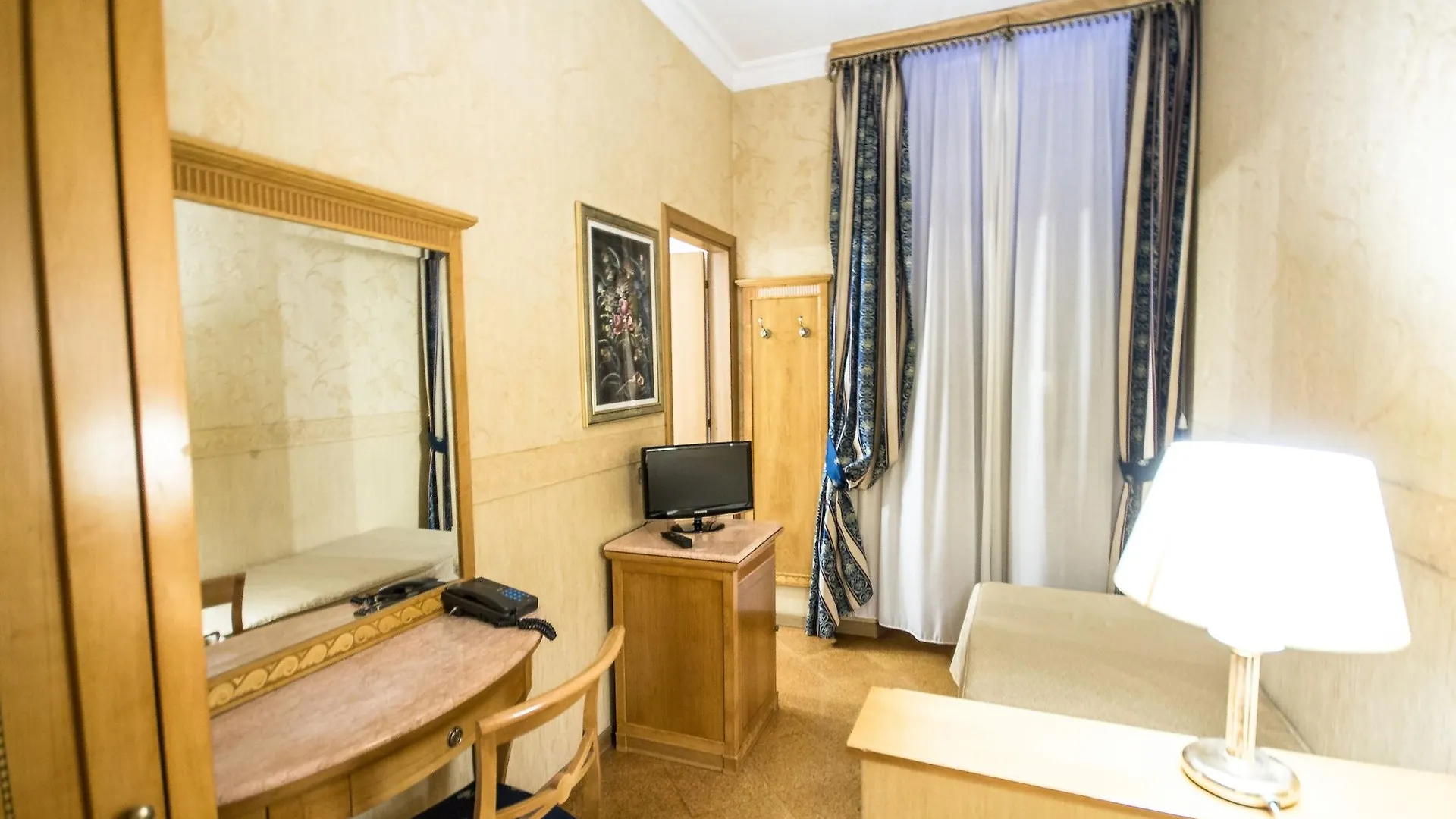 ***  Hotel Giorgi Rome Italy